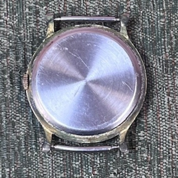 Mickey Mouse Quartz Analog Wristwatch Classic Disney Design Needs Band & Battery - Picture 2 of 3